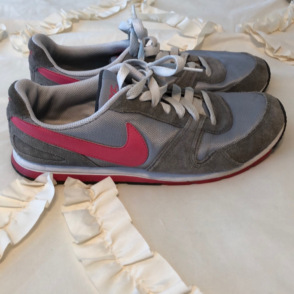 Women’s Nikes